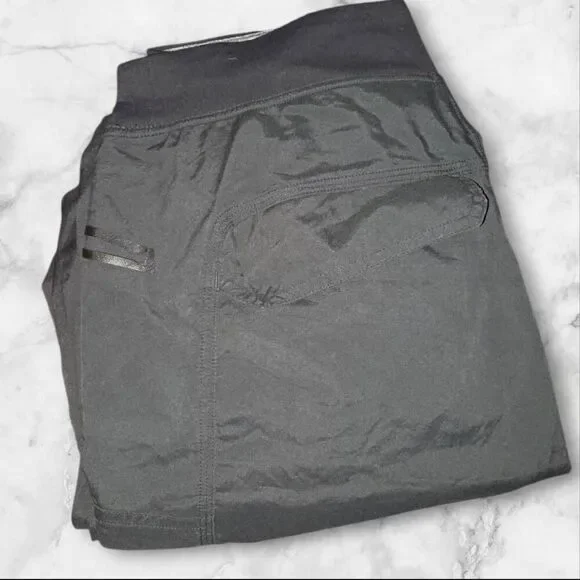 Lululemon Mens Medium Charcoal Gray Cargo Pants - Picture 3 of 4